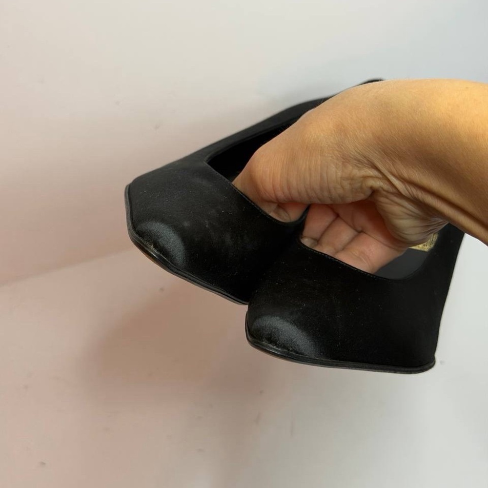 Christian Dior Black Sateen Heels Pumps Size 35.5 - Picture 5 of 10